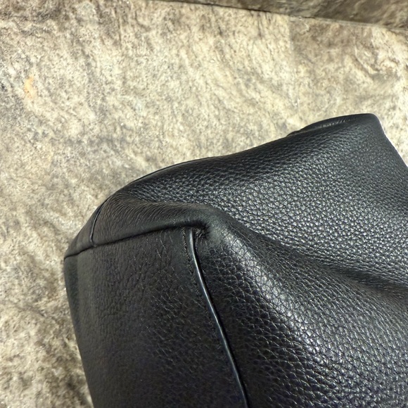 Tory Burch THEA HOBO black leather bag - Picture 15 of 15